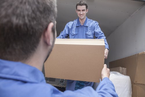 Secure furniture storage options in Welling for home and business items