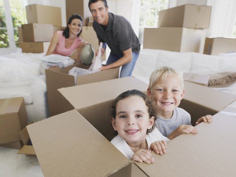 Secure long-term storage units in Welling for household belongings