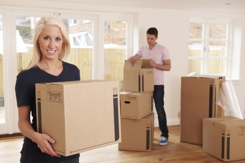 Professional movers handling a small removal job in Welling