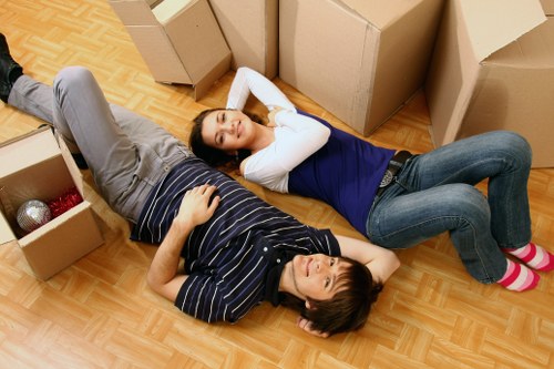 Storage options for personal and business needs at Welling Storage